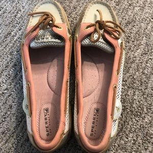 Women’s Sperry size 8M